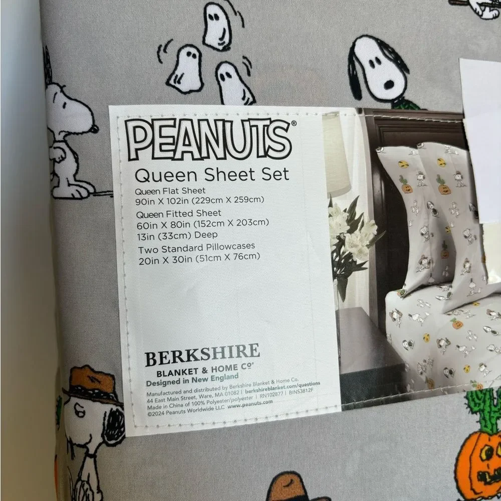 4PC Peanuts Snoopy Halloween Ghost Mummy Witch White Queen Sheet Set